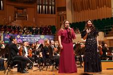 Description: \\hkphil-ad\hkpodept\officeshare\Development Department\Limited Access\_Events\Fundraising Concert\2019_03_30 Friends & Families\Press Release\Post-Concert Press Release\Photos\4WL08791.jpg